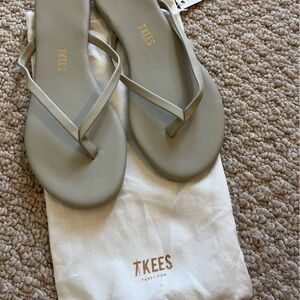 Trees Sandal